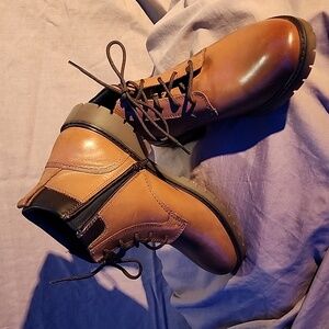 Johnston and Murphy Boys Big Kid Patterson Boot